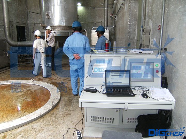 多晶硅還原爐鐘罩自動清洗烘干系統控制臺