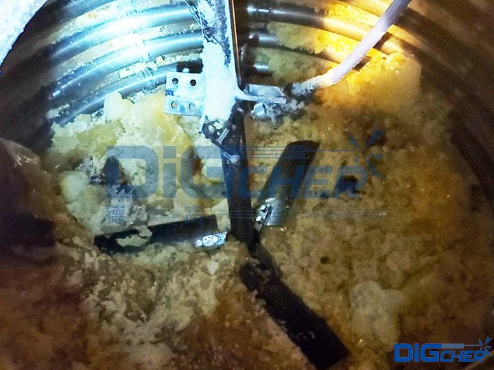 ������ճ��